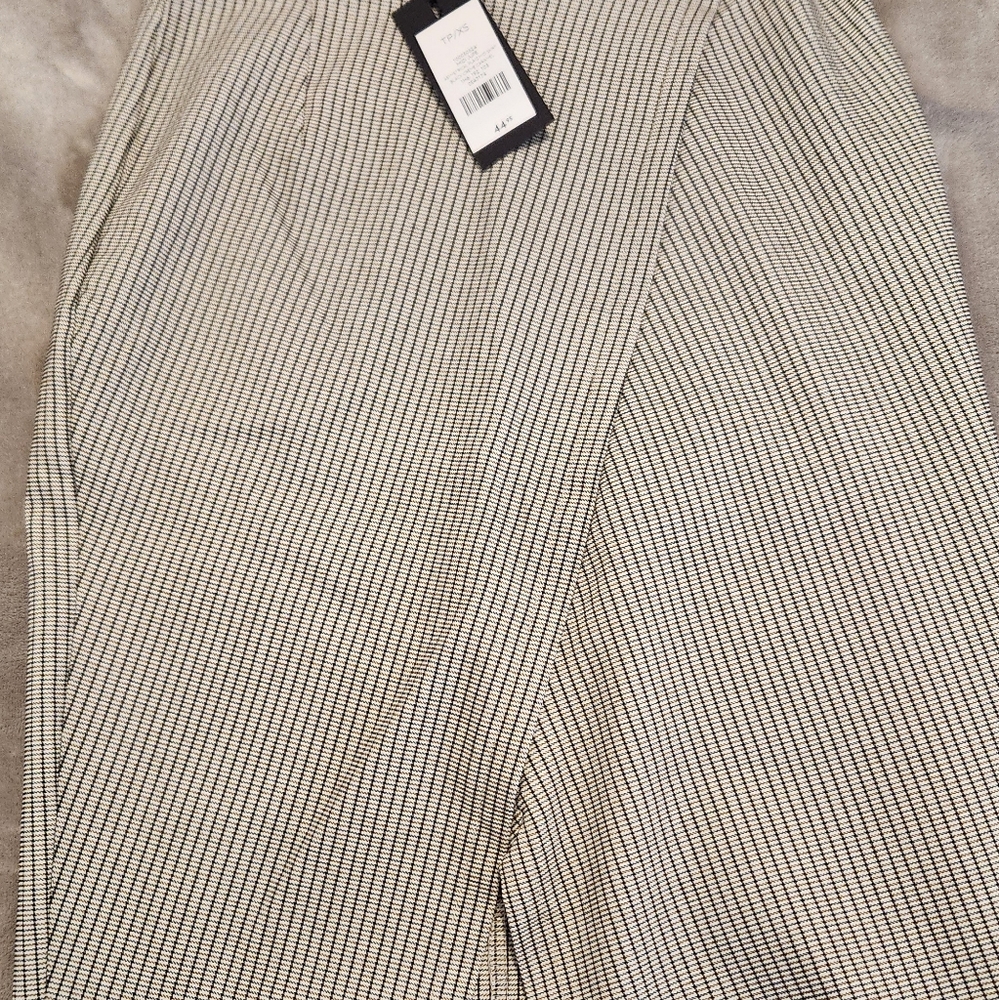 NWT Dynamite Pencil Skirt